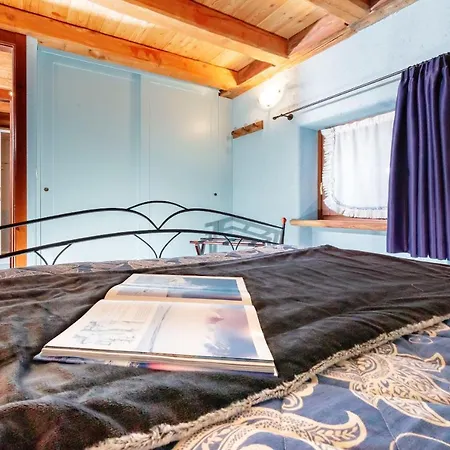 Hellochalet_foyer En Bleu *